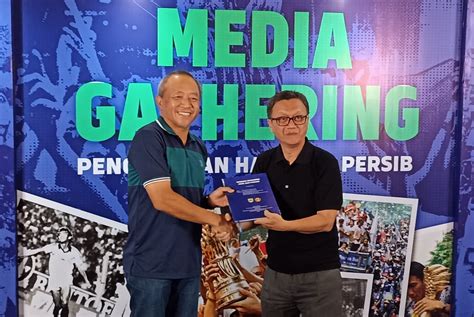 Persib Umumkan Perubahan Hari Lahir Kini Lebih Tua Dari Persija BolaSkor