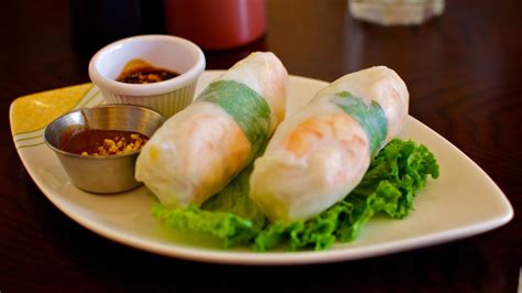 Traditional Vietnamese Fresh Spring Rolls Recipe Goi Cuon Tom Thit