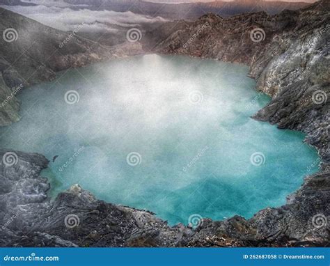 Ijen crater active volcano stock photo. Image of formation - 262687058