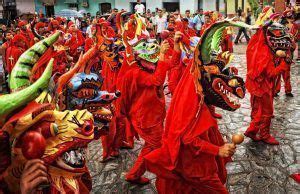 Los Diablos Danzantes De Corpus Christi Marcaron El Camino Haiman El