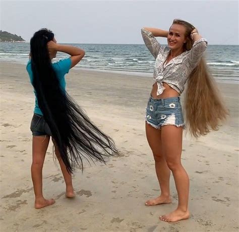 Video Two Rapunzels At The Beach Realrapunzels Playing With Hair