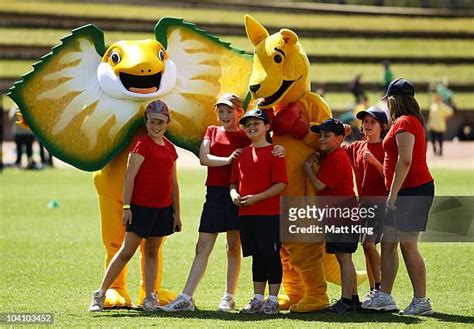 24 Sydney 2000 Olympic Mascots Stock Photos, High-Res Pictures, and ...