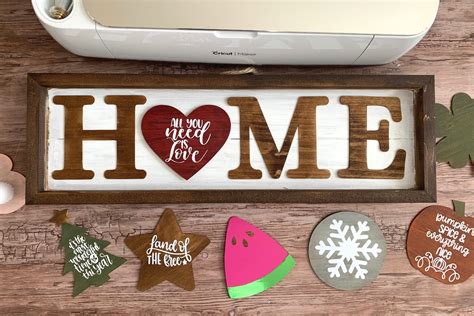 DIY SEASONAL HOME SIGN WITH THE CRICUT KNIFE BLADE | EVERYDAY JENNY