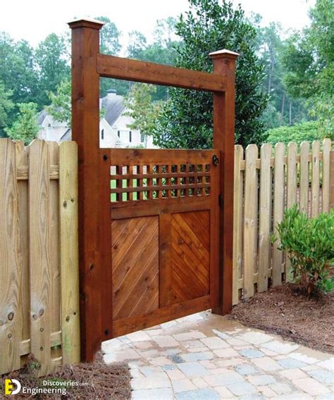 35 Amazing Wooden Gate Ideas - Engineering Discoveries