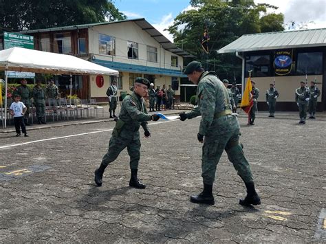 Ej Rcito Ecuatoriano On Twitter Escuela De Iwias Realiz Ceremonia De