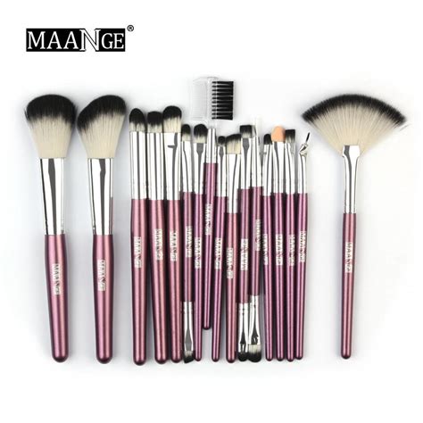 18pcs Wooden Foundation Cosmetic Eyebrow Eyeshadow Makeup Brush Sets Tools Uygun Fiyatlı Satın