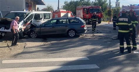 Accident grav în apropiere de Timișoara cu mai multe victime A fost