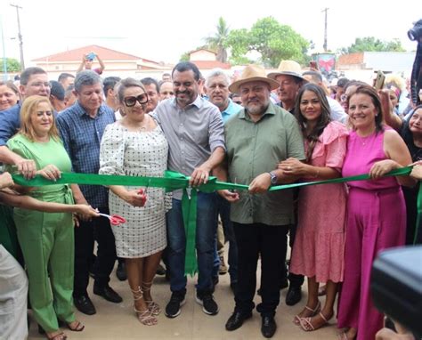 Prefeito Itair Martins Entrega Pacote De Obras Hist Rico No Anivers Rio