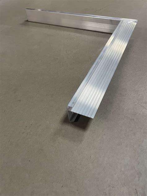 Aluminium Binnenhoek 45x45x400mm Van Der Putten Houthandel