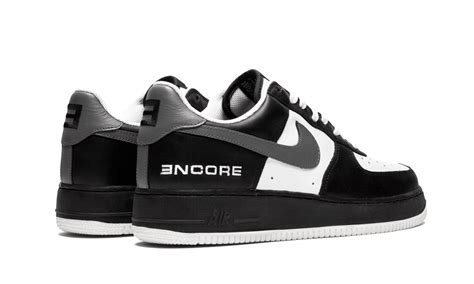 15 Years Ago Today Eminem Released "ENCORE" | Nice Kicks