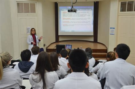 Violência em pauta Pequeno Príncipe promove palestra para alunos de