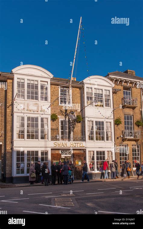 Hotel Southwold Suffolk People Hi Res Stock Photography And Images Alamy