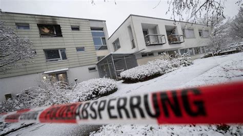 Tödlicher Brand in Reutlingen Ermittlungen gegen Bewohnerin des