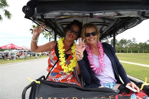 Jimmy Buffett Parrotheads In Orange Beach