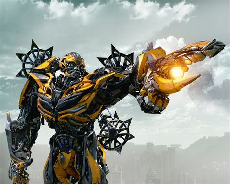 Bumblebee In Transformers 4 Age Of Extinction Wallpapers Hd