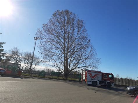 Principio Di Incendio In Carcere Arrivano I Pompieri Prima Monza