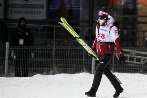 Skoki narciarskie Kamil Stoch ma kontuzję i nie wystąpi w Pucharze