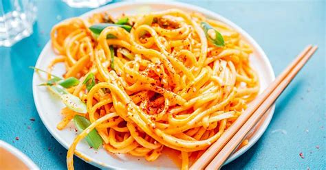 Creamy Kimchi Udon Noodles 20 Minute Recipe Live Eat Learn