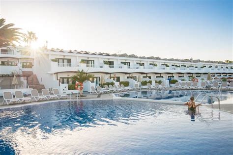 Relaxia Lanzaplaya - Puerto Del Carmen hotels | Jet2holidays