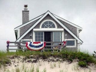 Waterfront cottage with amazing views of Cape Cod Bay - Cape Cod Summer ...