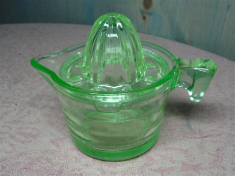 Vintage Kitchen Depression Green Glass Measuring Cup And Reamer Juicer