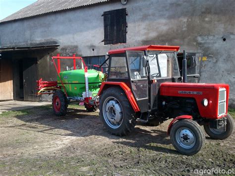 Foto Traktor Ursus C Opryskiwacz Galeria Rolnicza Agrofoto