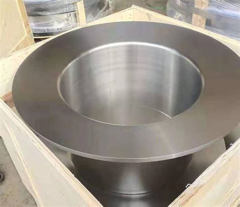 Customization And Processing Stainless Steel Flange Welding Neck Carbon