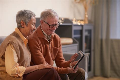 Nouvelles Technologies Et Personnes G Es Une Aide Au Maintien Domicile