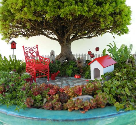 National Miniature Garden Month | MiniatureGarden.com for Everything ...