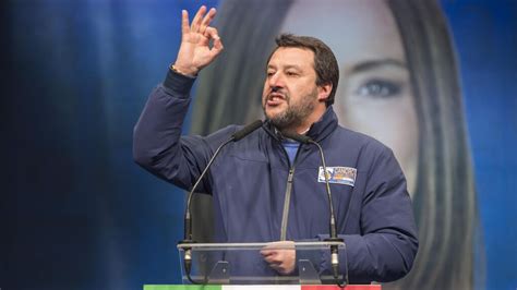 Asaltan La Vivienda Del Vicepresidente Italiano Matteo Salvini En Roma