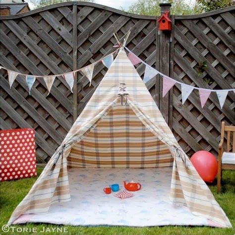 Give Your Kids A Small Space Of Their Own With These 12 Diy Tents And