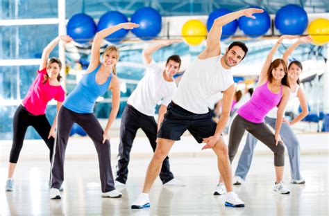 tap  duc aerobic voi cuong  cao   dao nguoc cac dau hieu lao hoa