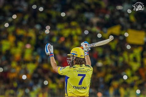 Watch Chepauk Crowd Lets Out A Huge Roar As MS Dhoni Walks Out To Bat