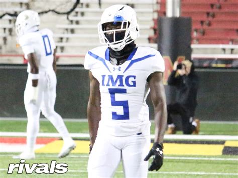 Prime Time Gets Splash Commitment From 2025 Four Star Wr Winston