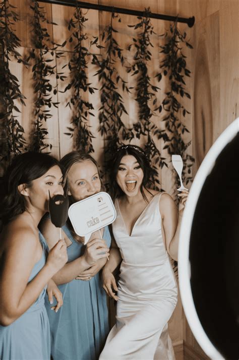 Diy Photo Booth Ideas Your Guests Will Love Wedding Guests Photos