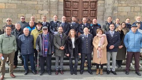 Homenaje en Cangas del Narcea al recién jubilado jefe de la Policía