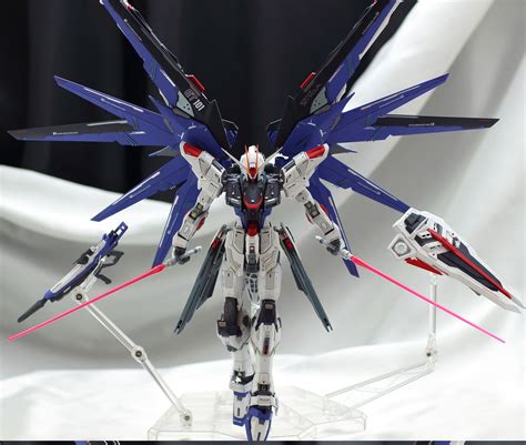 Custom Build Mg 1100 Freedom Gundam Ver 20 Detailed