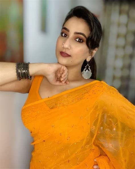 Anchor Manjusha Latest Photos Telugubulletin