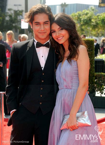 Victorious Avan Jogia And Victoria Justice