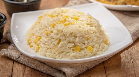 Receta fácil de Arroz con Choclos Recetas de Bolivia