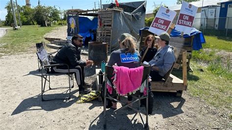 Workers feeling the pinch as Windsor Salt strike stretches on | CBC News