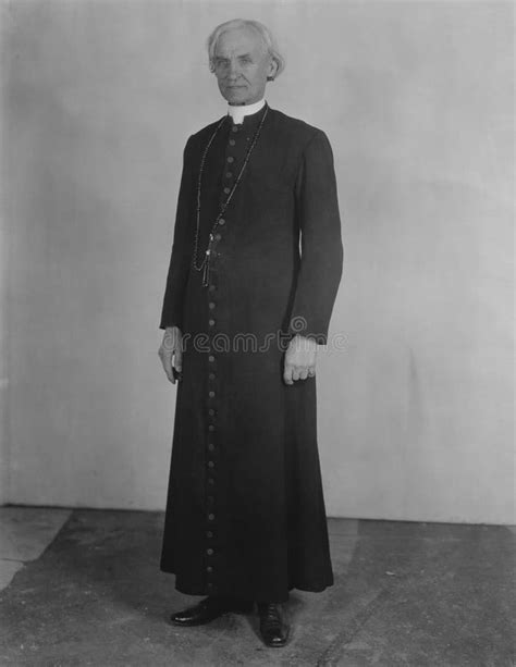 Sacerdote In Abito Talare Fotografia Stock Immagine Di Prete