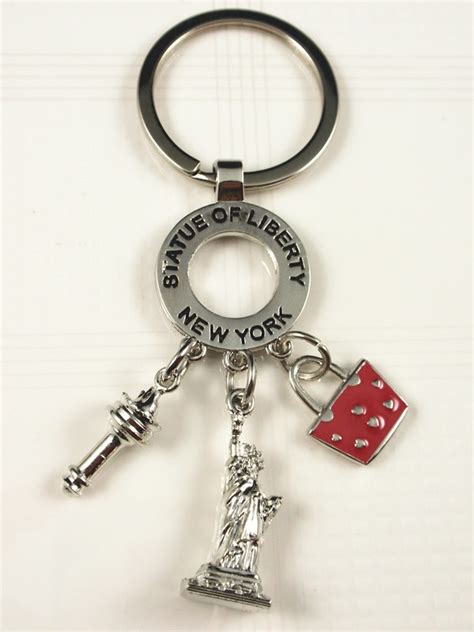 China Customized Souvenir Metal Key Chain Manufacturers and Suppliers - Wholesale Cheap Souvenir ...