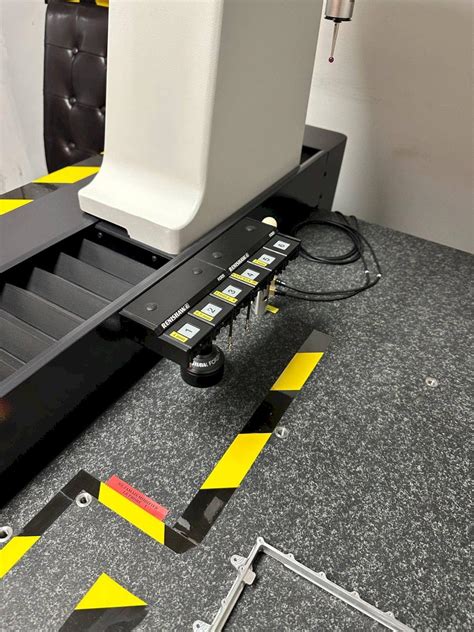 Mitutoyo Crysta Apex V Dcc Coordinate Measuring Machine Like