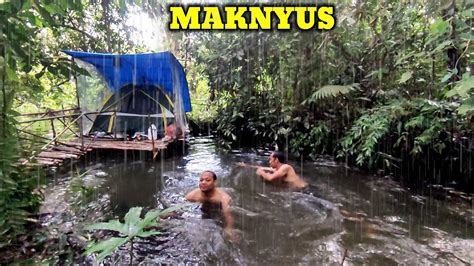 Camping Hujan Deras Di Hutan Belantara Tidur Nyenyak Di Buai Alunan