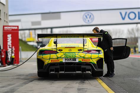 International GT Open MANN FILTER Team Landgraf gibt Debüt in Estoril