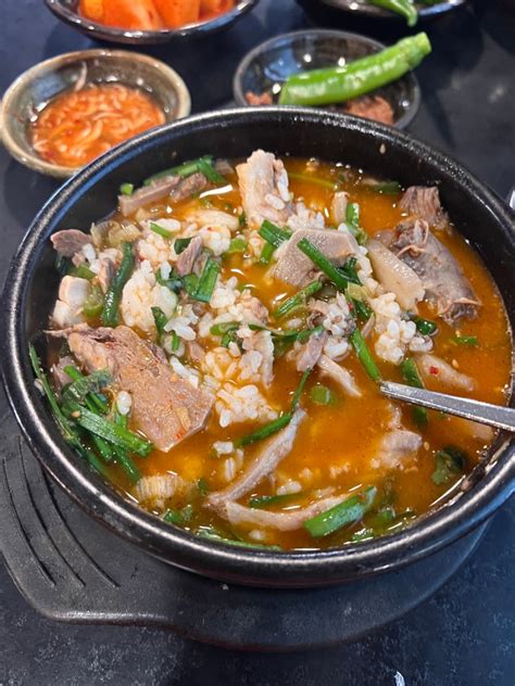 서울강남선릉역 맛집 농민백암순대 본점 서울 깔끔하고 진한 순대국밥 맛집 평일 웨이팅 한가한 시간대 혼밥 가능