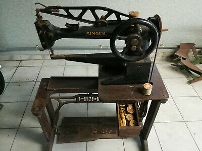 Machine A Coudre De Cordonnier Singer Ancienne