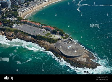 Copacabana Beach Fort Brazil Hi Res Stock Photography And Images Alamy