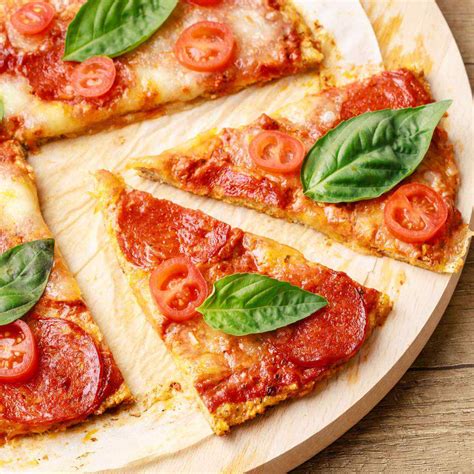 Thin And Crispy Keto Pizza Crust Recipe Low Carb Keto Pots